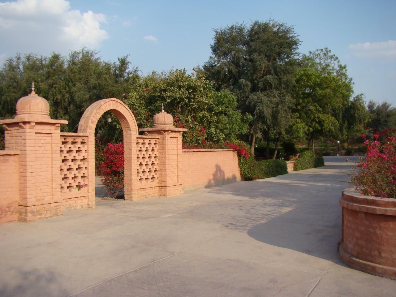 Gaj Kesri Hotel Bikaner Exterior photo